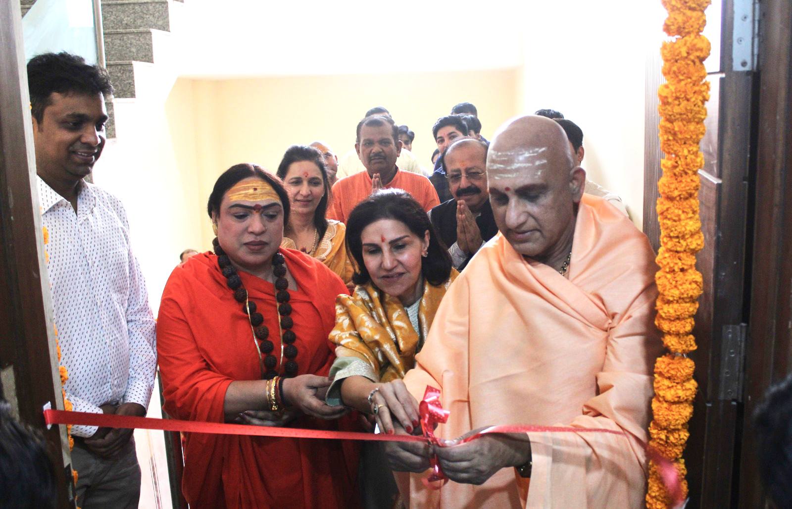 Swami Avdheshanand Giri Ji Maharaj Inaugurates the “Institute for Future Skilling” – An Initiative of AvdheshanandG Mission and Ladli Foundation